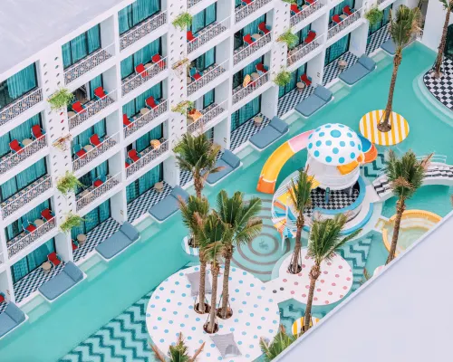 Sugar Marina Hotel -POP- Kata Beach Отели рядом с достопримечательностью «Большой Будда»