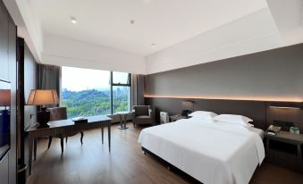 Palace International Hotel