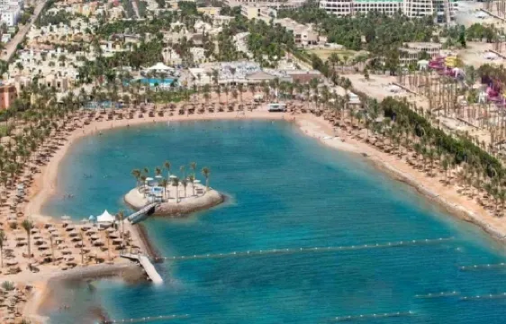 Hostgool Chalets Mirage Bay Resort & Aqua Park