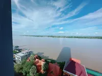 Infinity 28 Hotel and Residence