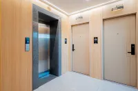 Jincheng Hotel - parking