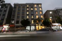 凡塵·水跡民宿（南澳台灣街店） 北回歸線廣場附近的飯店
