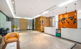 Yangzhou Ronghui Chengshi Jiudian