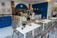 Coast Wise Hotel Dumaguete - Breakfast