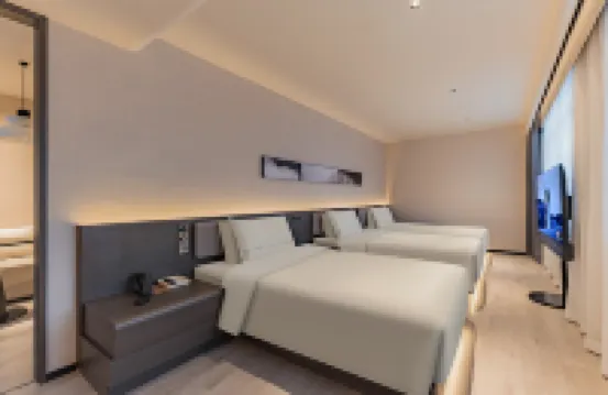 上海虹橋水城路アトゥールホテル