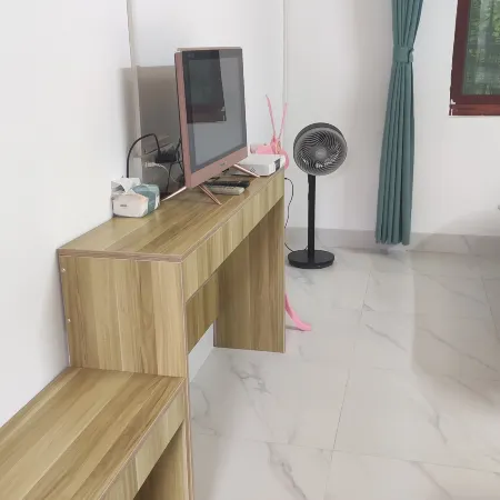 Yisheng Chashe Homestay (Jianfengling) Отели в г. Ледун