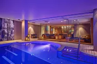 Reykjavik Natura - Berjaya Iceland Hotels - Pools