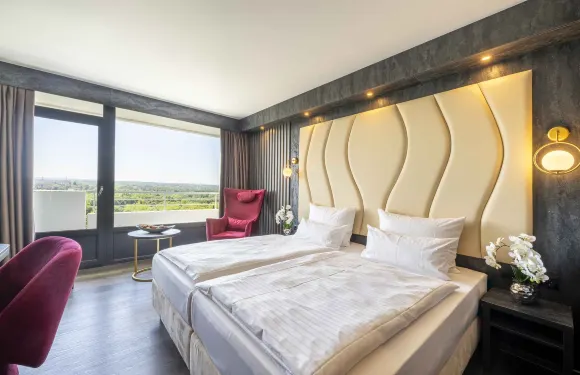 蓋爾森基興廣場酒店