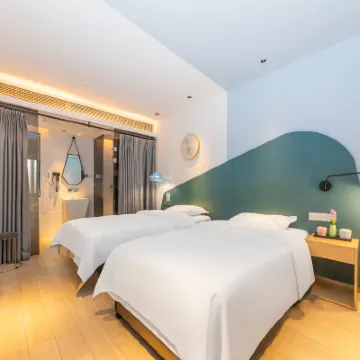 Jourzu Creative Spirit Hotel Hotels near Yu Mountain Scenic Park
