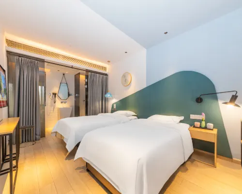 Jourzu Creative Spirit Hotel Hotels near FJTV Tower