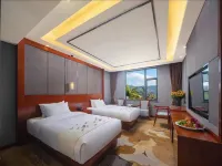 宜良湯海度假酒店 鄰近華僑城雲端花海的酒店