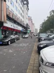 Huaya yunman hotel - parking