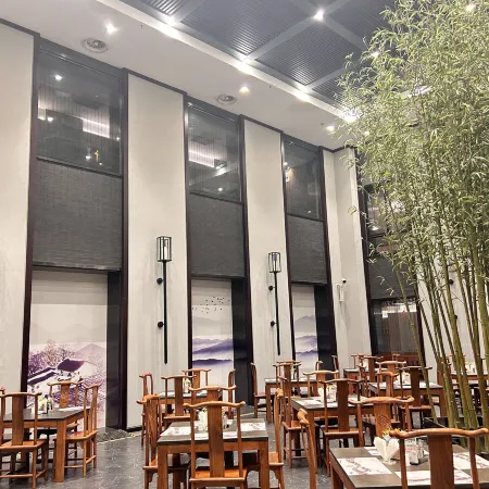 Cangzhou Tianyue Hotel
