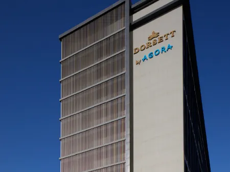 Dorsett by Agora Osaka Sakai Отели рядом со станцией JR Mikunigaoka Station