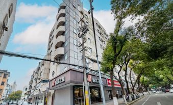 Jinjiang InnKunshan Yushan SquareSubway Station Hotel