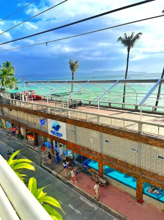 Lugar Bonito managed by Caleo Property Management Services