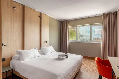 B&B Hotel Cuneo Cristal Отели в г. Кунео