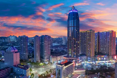 Baifu Hotel (Qujing First People's Hospital) Hotels near Longtan Park Front Gate