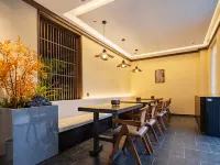 wudangsruyuanjianshan hotel Hotels in Danjiangkou