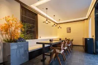 wudangsruyuanjianshan hotel Hotels in Danjiangkou