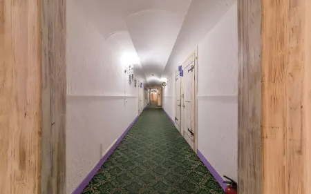 Incheon Hotel I Отели рядом с достопримечательностью «Университет Иньхы»