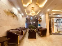 โรงแรม มาเจสติก - สัตว์เลี้ยง