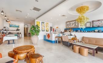 Golden Ocean Azure Hotel