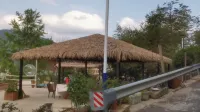 Hangzhou Longzaiwan Homestay - مسبح على السطح
