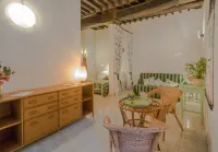 Picabon Apartment with AC Balcony Hotels in Monterosso al Mare