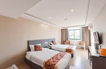 Zhixiang Business Hotel Отели рядом с достопримечательностью «(Wenji Service Area) Feidong Station Wenji Branch»