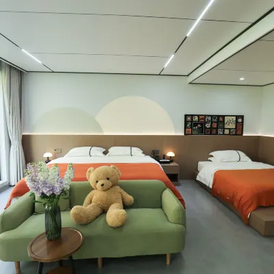 Zhangjiajie Forest Park Nashanwan Homestay Hotels near Wu Lingyuan