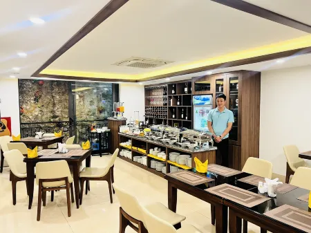 Catba View Hotel Отели рядом с достопримечательностью «Cat Co Beach»