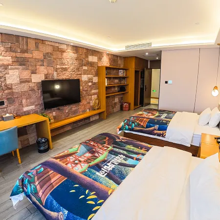 Songshu Linjian Hotel