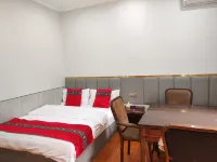 Hongmei Hotel Wushan
