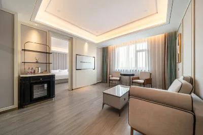 Rezan Realm LifeHotel (Harbin Ice and Snow World Store) Hotels near Heilongjiang Ecological Engineering Vocational College