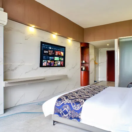Liangpu Lijing Grand Hotel