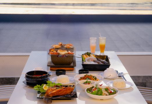 5. 차오라오 씨 브..