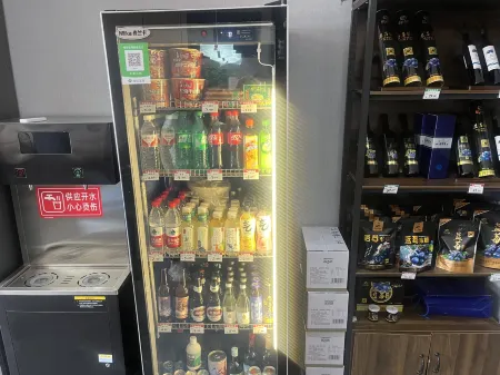 MoheJuguangHotel Отели рядом с достопримечательностью «Сунхуа оригинальный лесной парк»