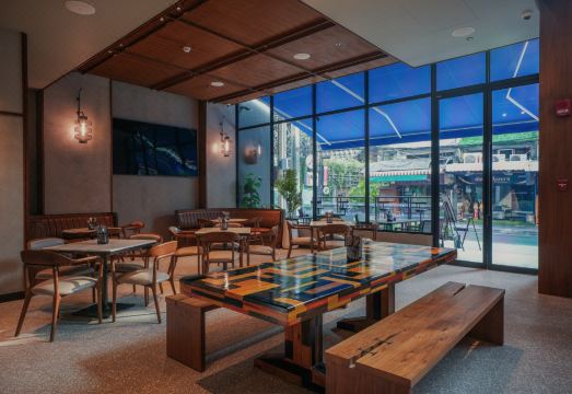 2. 포 포인츠 바이..