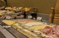 Lion's Garden Hotel - servizio colazione
