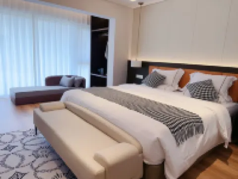 Taiyue Hotel (Jinghong Gaozhuang Starlight Night Market)