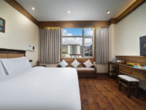 拉加里·雪龍マナーハウスリゾートホテル ラサのホテル