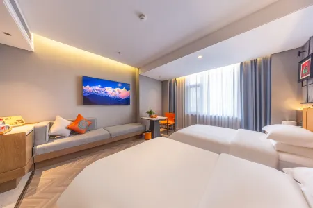 Binhe International Hotel (Dunhuang Night Market) Отели рядом с достопримечательностью «Yaowangdong Ruins»