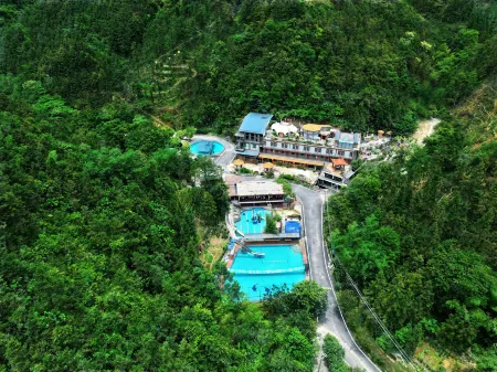 Qingyuan Bijia Mountain Yuanshe Mountain Villa Отели рядом с достопримечательностью «Qingyuan Museum»