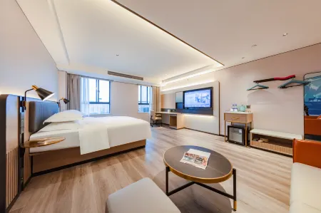 ECHARM Hotel Jiujiang railway station Wanda Plaza Отели рядом с достопримечательностью «lang jing»