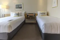 Kingsgate Hotel Te Anau - breakfast