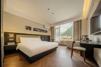 Kangcheng Mountain View Hotel