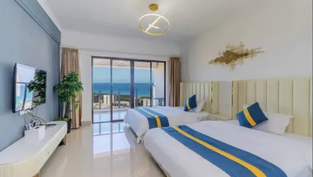 Banlv Scenic Resort Apartment (Wuchuan Loong Bay Desas Water World)