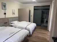 Water Manor Inn - Parkering