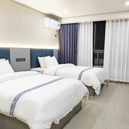 Zheng'an Gulou Hotel